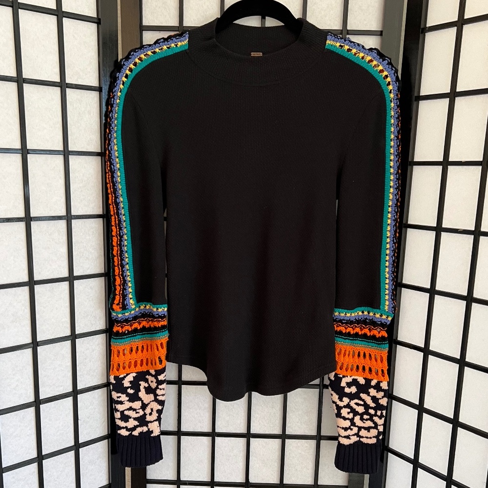 FREE PEOPLE Switch It Up Cuff Thermal Top Size S